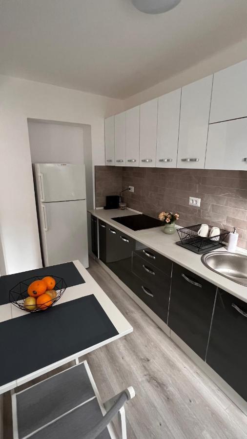 Cotroceni Studio Apartment Bucharest Exterior photo
